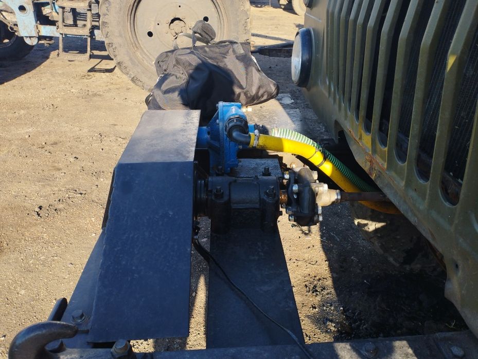 Продам самоходный опрыскиватель