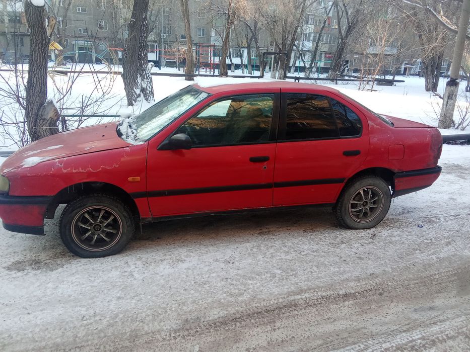 Продаю Ниссан примера