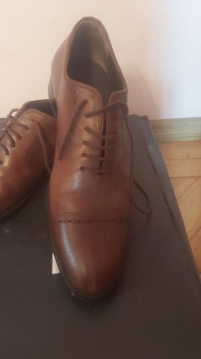 Vanzari incaltaminte