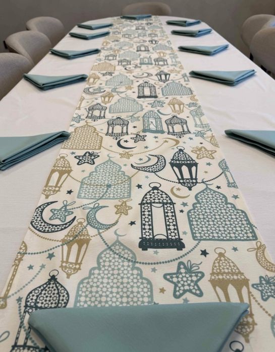 Продам шикарный раннер с салфетками