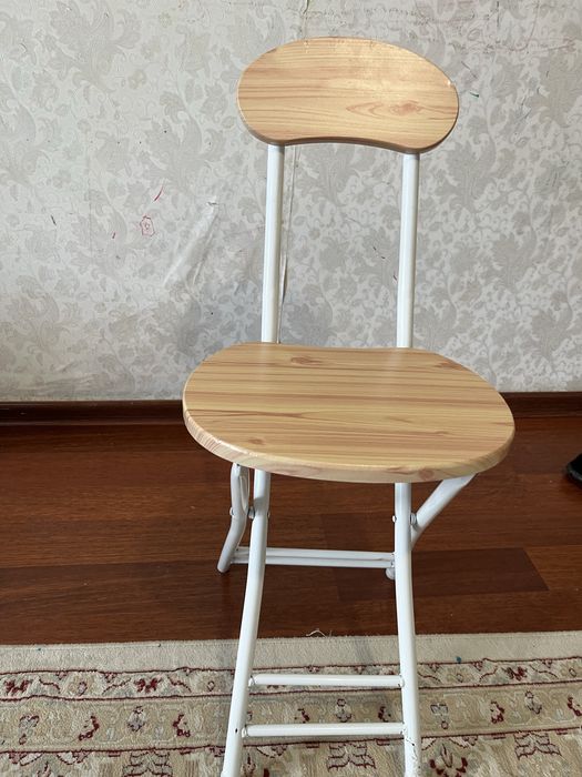 стульчик, стол, мультиварка, печка  срочно