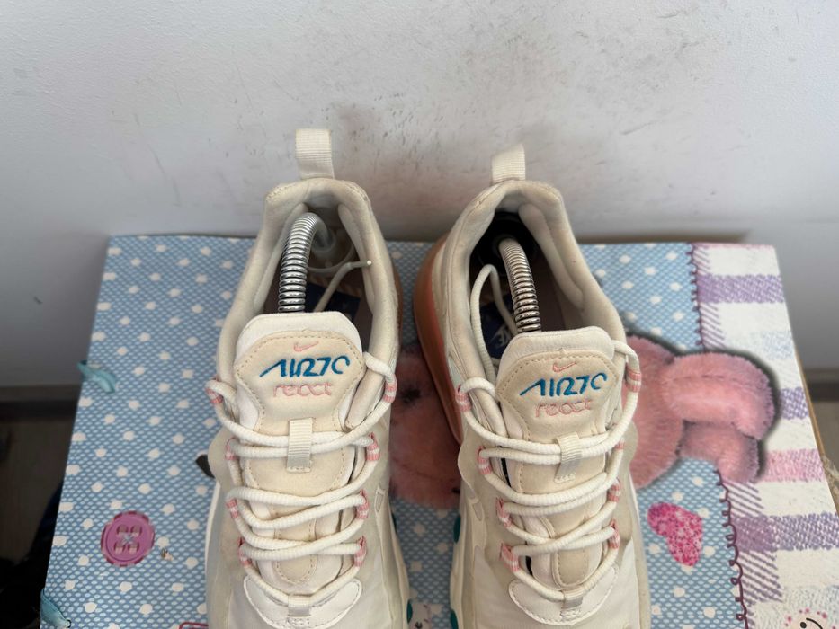 Nike  Air Max 270 React ''оригинални маратонки 39 номер