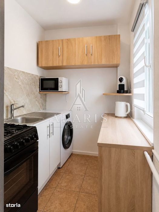 Apartament cu 3 camere, semidecomandat, zona Dacia