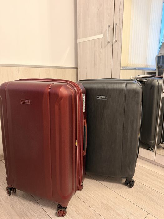 Продавам 2 куфара на българската марка ENZO NORI