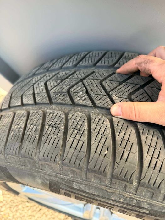 Jante BMW R19 originale X5 X6 F15 F16  E70 E71 F10 F01 F06 cu anvelope de iarna , pe o singura marime