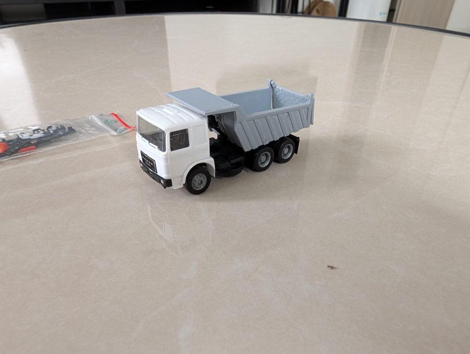 Macheta basculanta Roman Diesel Irak