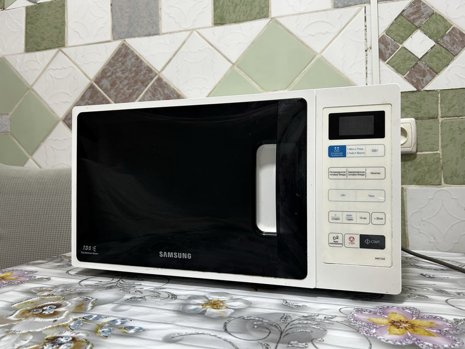 Микроволновка  Samsung