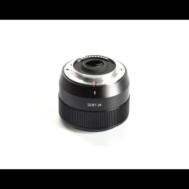 Obiectiv Sony ttartisan 35mm f1.8