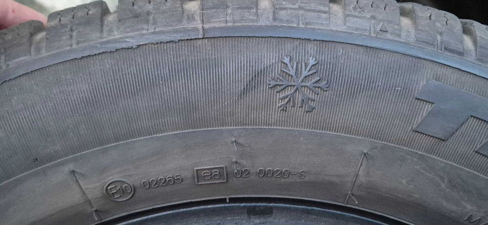 Продавам Зимни гуми TIGAR
