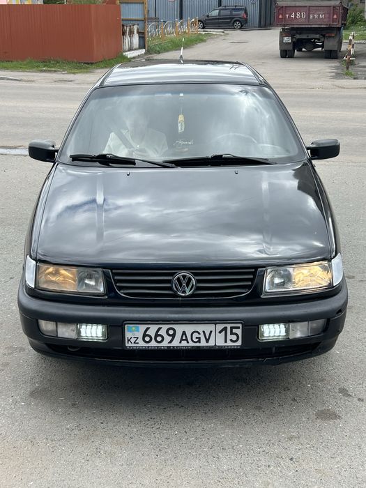 Пассат б4 1.8 моно 1995 год