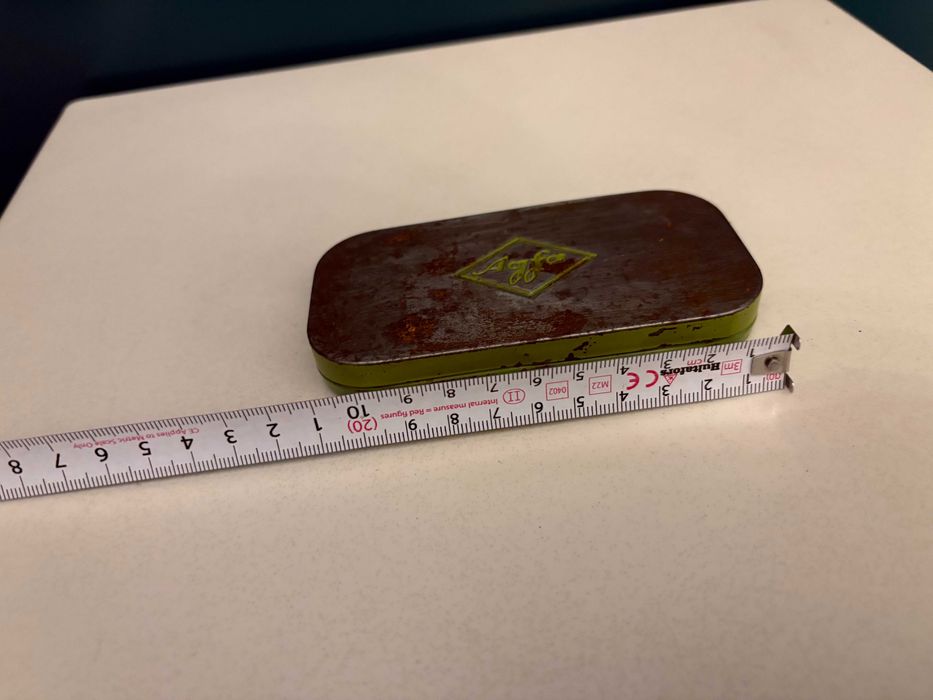 Cutie metalică veche pentru benzi de film AGFA Germania ani 1940