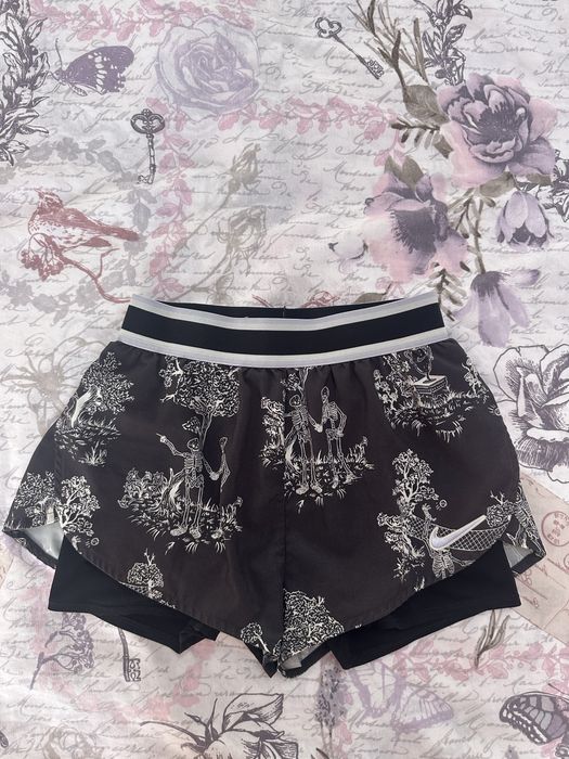 Nike тенис екипи