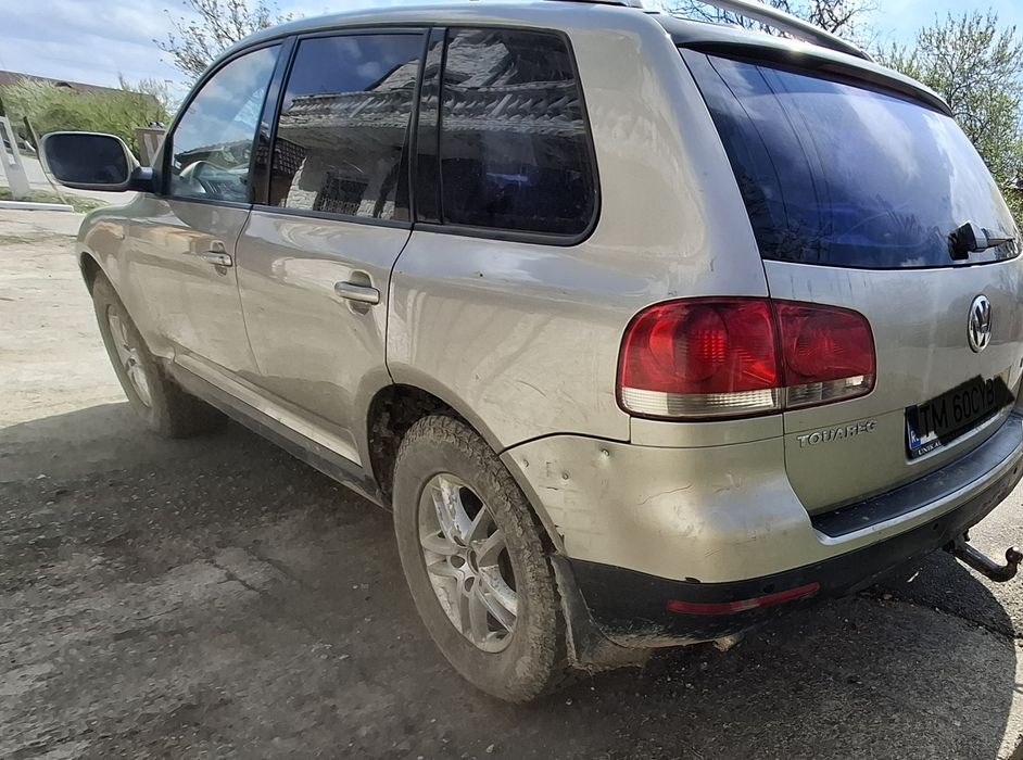 Vând  Touareg  motor  defect