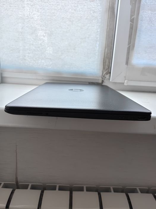 Ноутбук HP 15s на 12гб