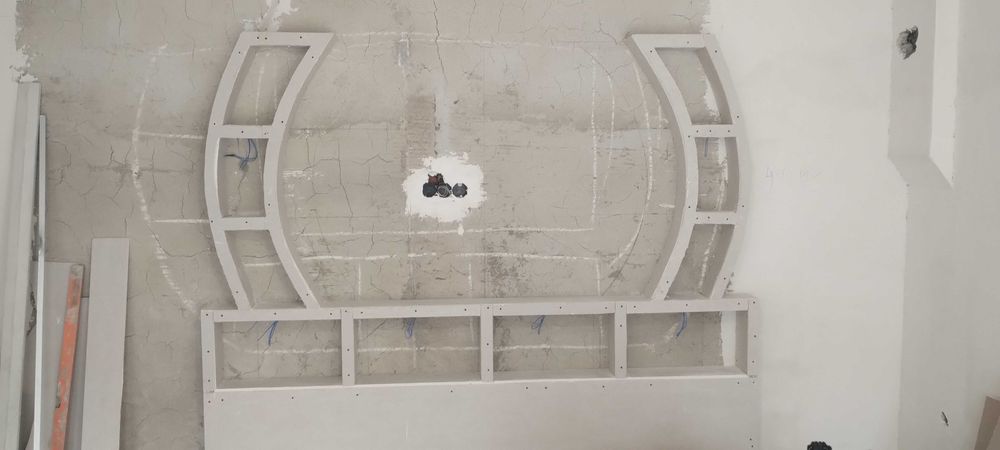 Finisaje interioare și exterioare