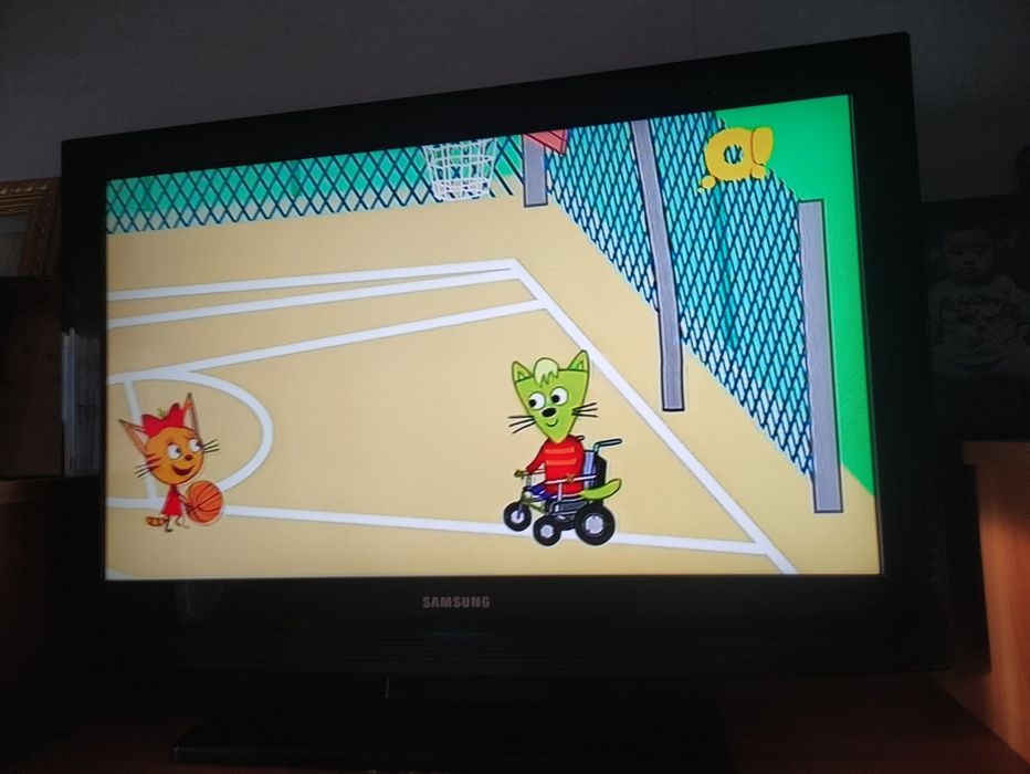 Продам телевизор