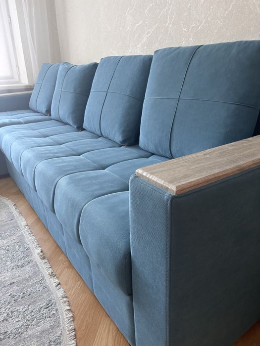 Диван угловой с нишей