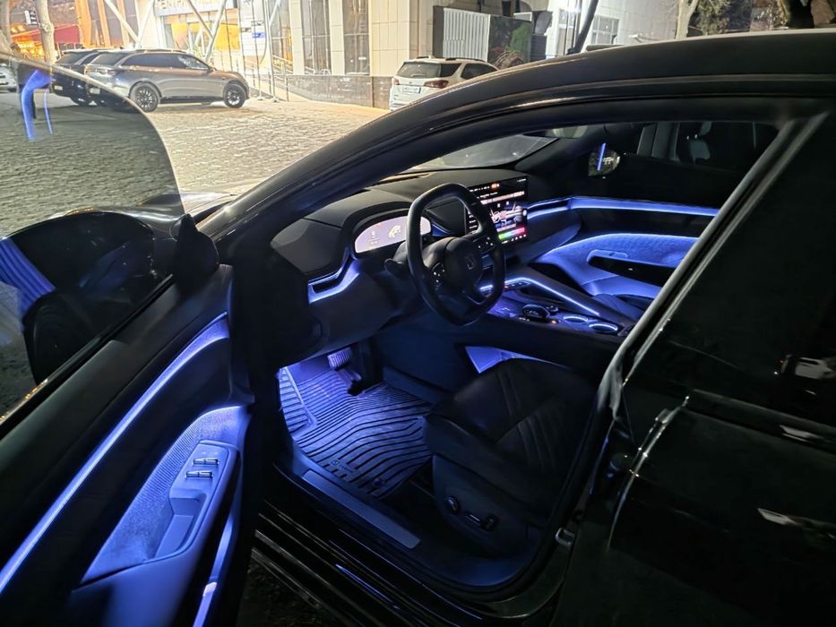 Zeekr 001 you restailing SROCHNO SOTILADI