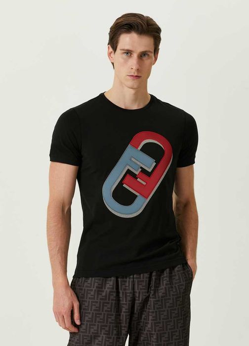FENDI нова оригинална тениска XXL