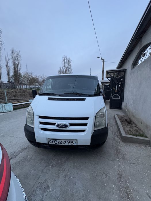 Ford transit 2012