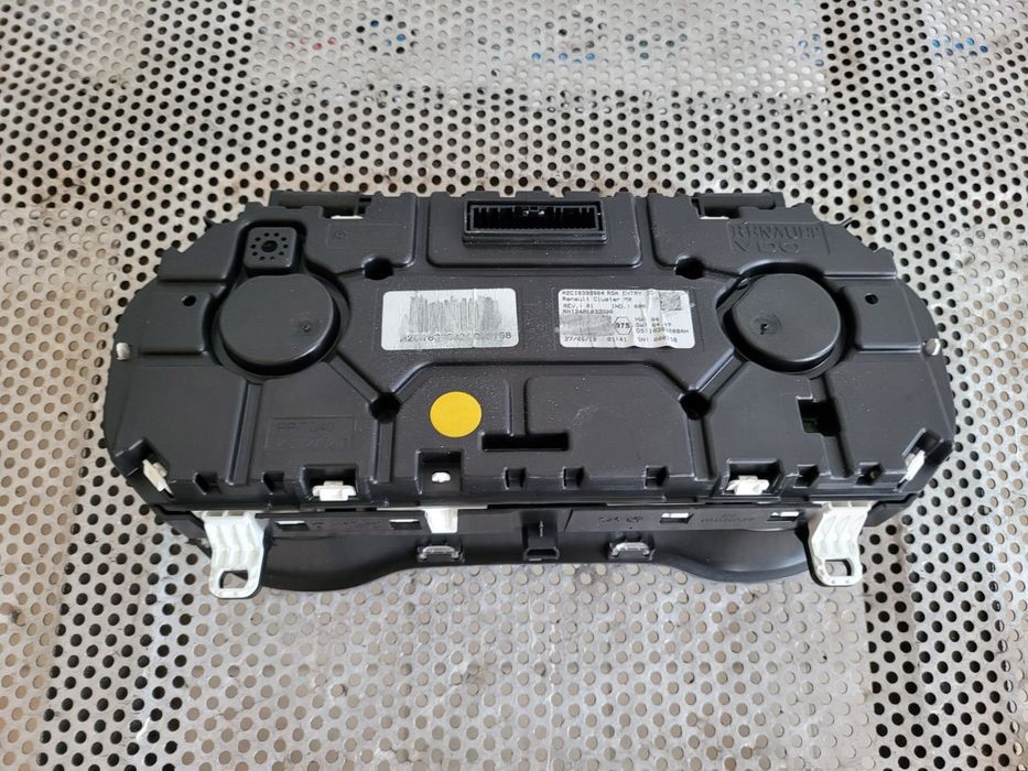 Ceasuri Bord Renault Master 2.3 Dci Euro 6 An 2019-2020-2021-2022 Volan Stanga Dezmembrez Renault Master 3/4 An 2019-2020-2021-2022 2.3 Dci Cod Motor