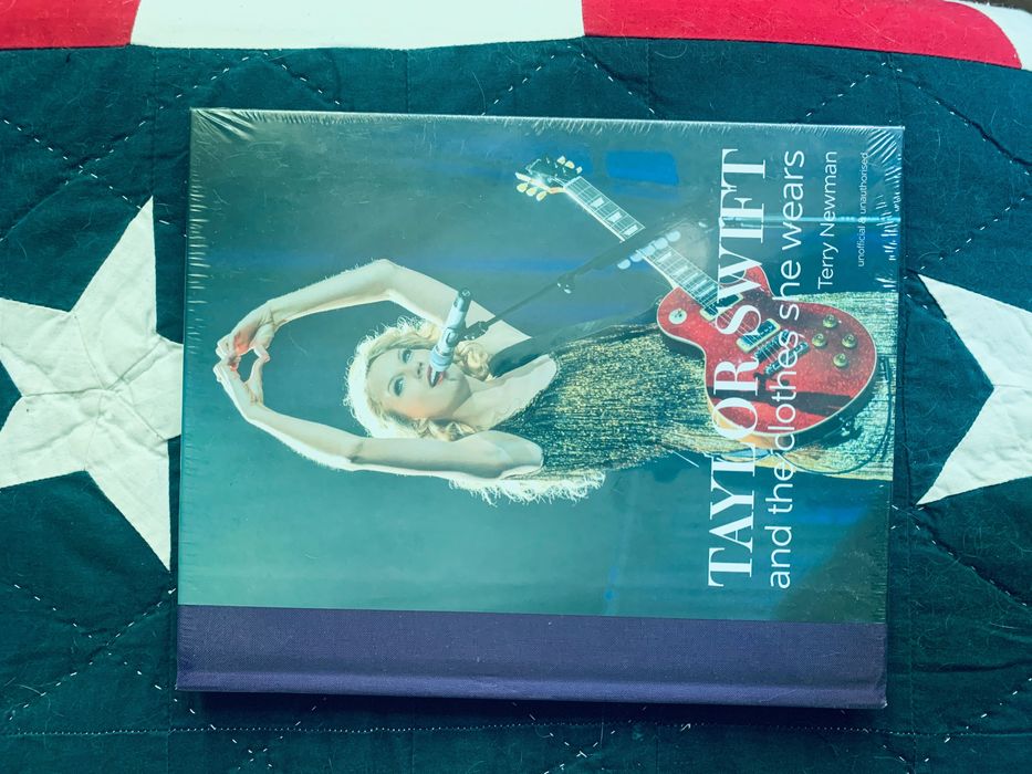 Taylor Swift • Тейлър Суифт