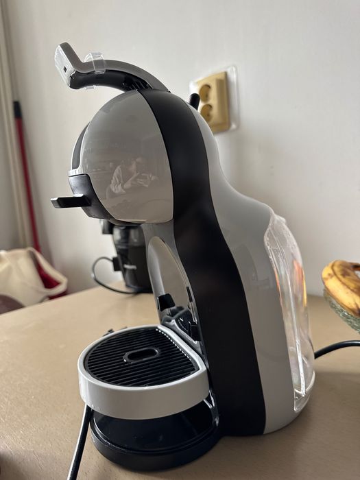 Aparat Cafea Dolce Gusto Nescafe 140 lei