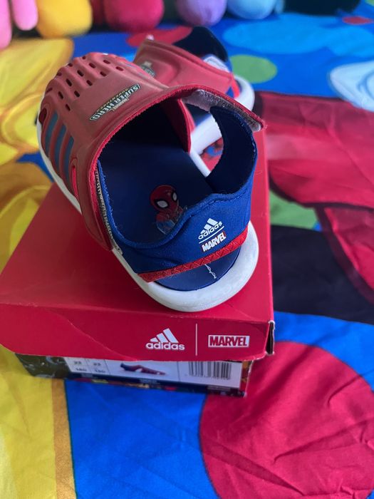 Детски сандалети Адидас