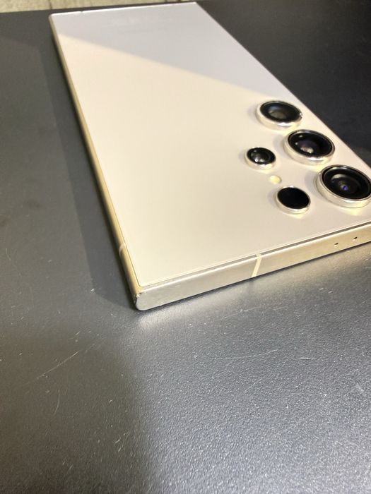 Samsung S24 ULTRA 12/256