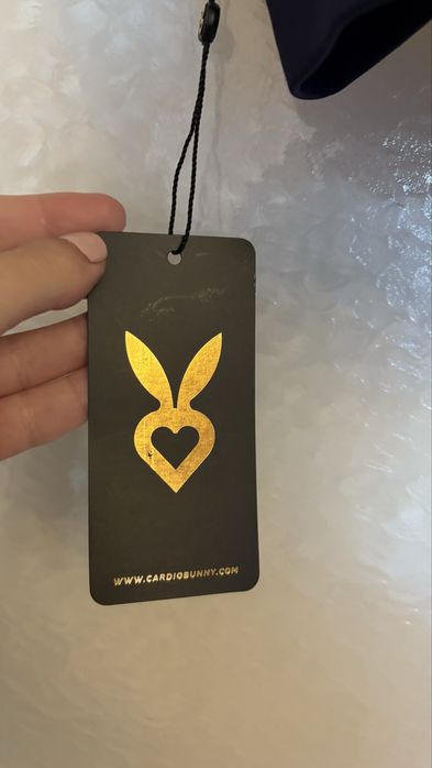 Спортно бюстие ново р-р Л