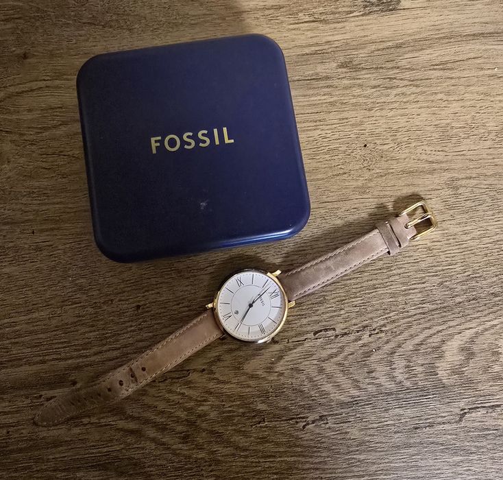 Fossil оригинален дамски часовник
