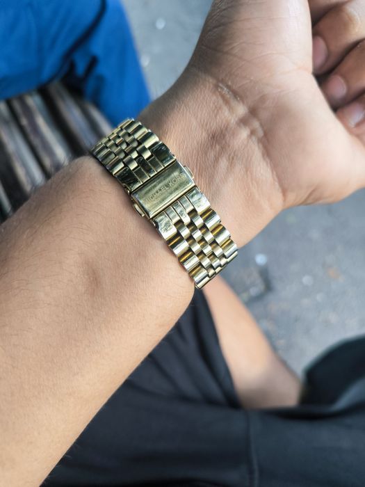 Vând ceas Michael Kors