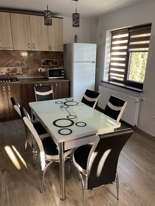 Pensiune, casă, vilă în Gura Humorului