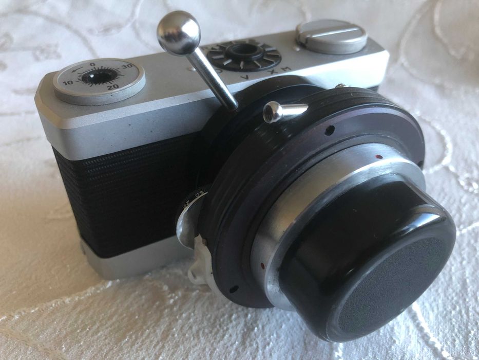 Микроскопски фотоапарат Carl Zeiss Jena Werra с микроскопски адаптер от 60-те произведен в ГДР, лентов 35 мм, изключително рядък, чисто нов