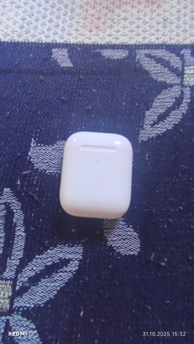 Airpods 2 наушник