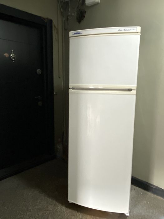 Хладилник голям италянски