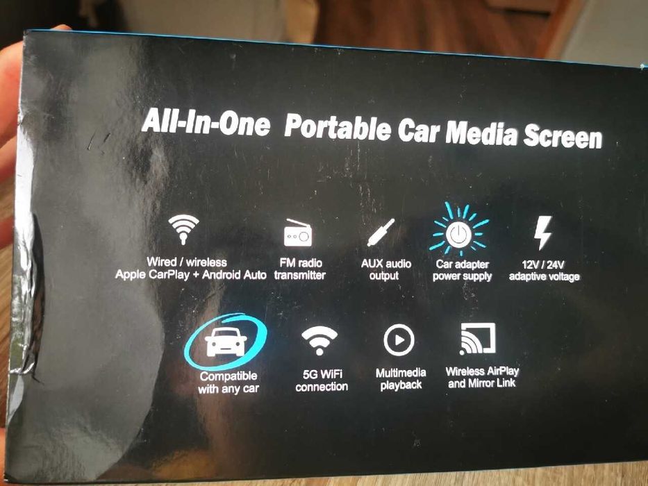 7 инча CarPlay Android Auto дисплей Bluetooth 5.0 WiFi 5G универсален авто екран 12-36V