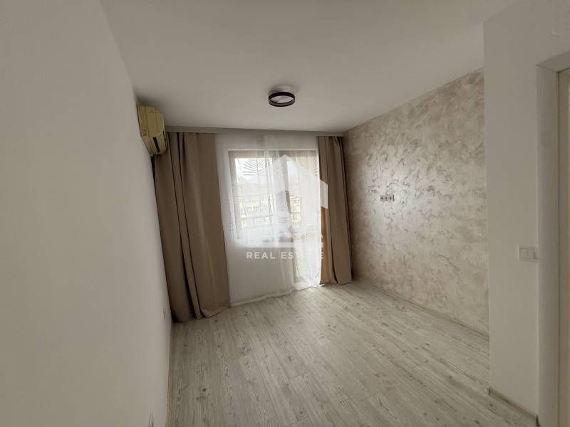 Продава се Двустаен апартамент в Варна, Погреби - 38 кв.м за 1435 €/кв.м - Снимка #2