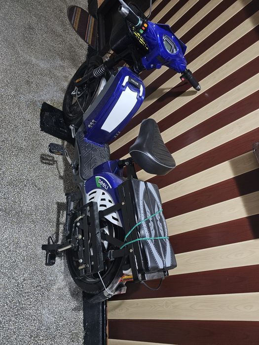 Scuter electric folosit foarte putin