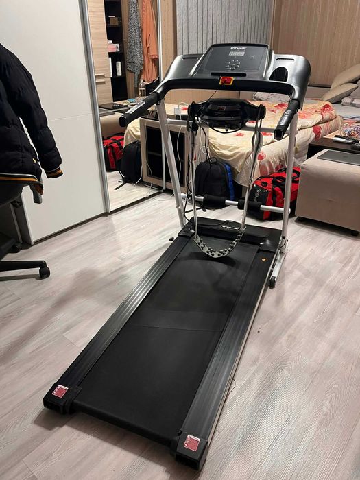 Електрическа бягаща пътека