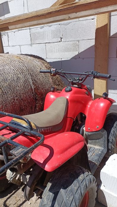Vând scuter și atv
