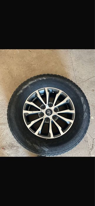 Диски с шинами Nokian tyres 265/65 R17