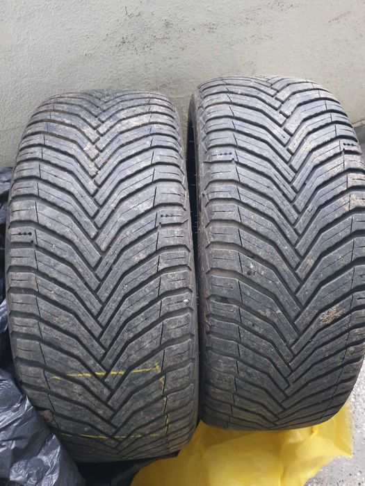 2бр. Всесезонни гуми Michelin 225 45 17 В добро състояние