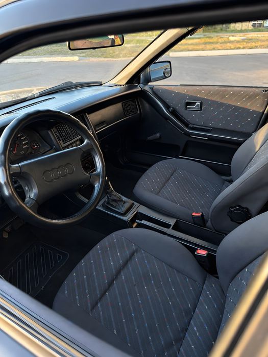 AUDI 80 B3 2.0 в хорошем состоянии