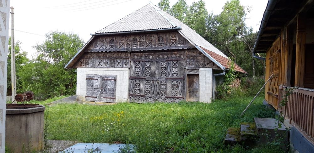 Casă si anexe Tămășești