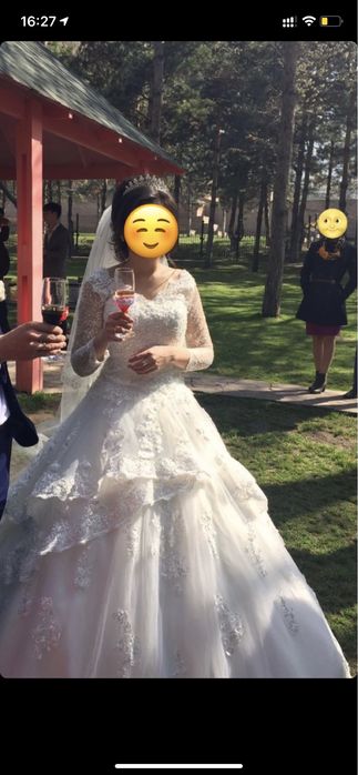 Свадебное платье