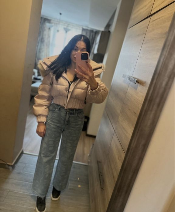 Зимно яке с обемна яка от естествен косъм лисица