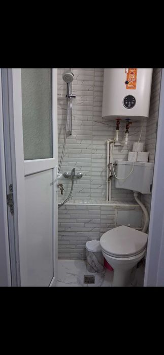 Garsoniera de vânzare