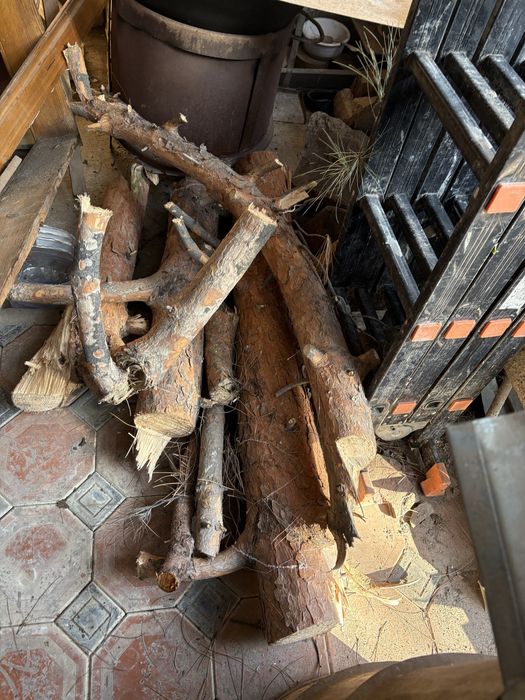 Дрова  дерево оконные раммы