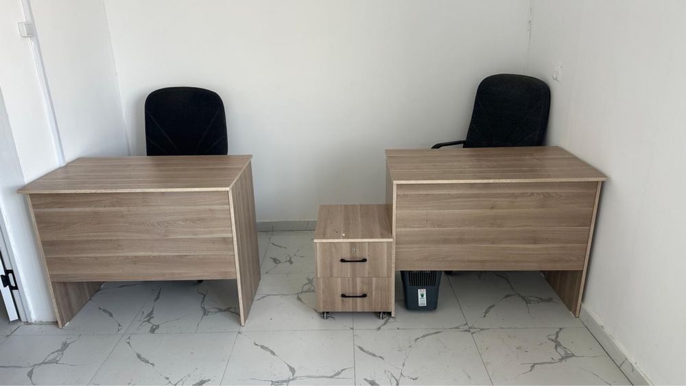 Стулья столы в отличном состоянии